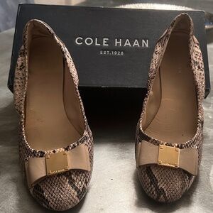 Cole Haan Women's Snakeskin Flats - Tan and Black